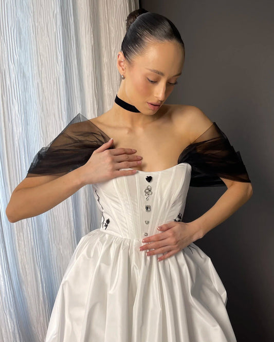 Black tulle sleeves wedding dress